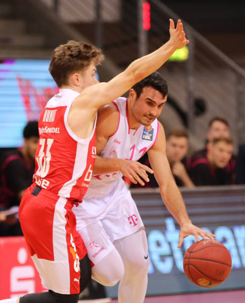 集防守或快 集防守或快