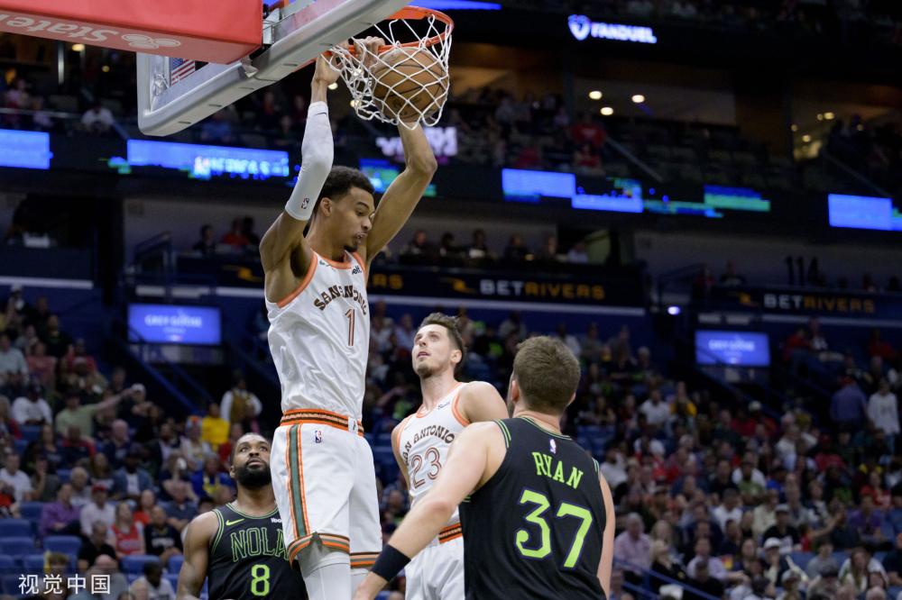 出初步扑救 出初步扑救